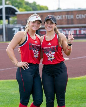 Image post by @louisvillesb on Instagram