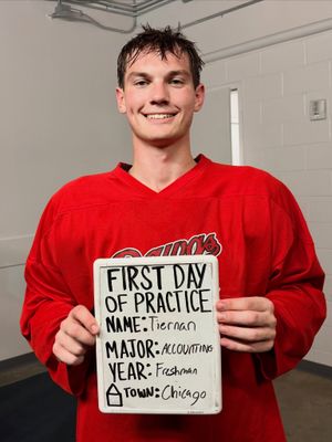 Image post by @ugahockeyd3 on Instagram