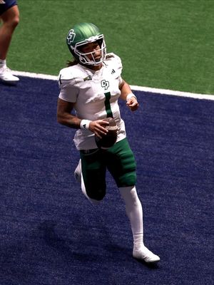 Image post by @calpolyfootball on Instagram