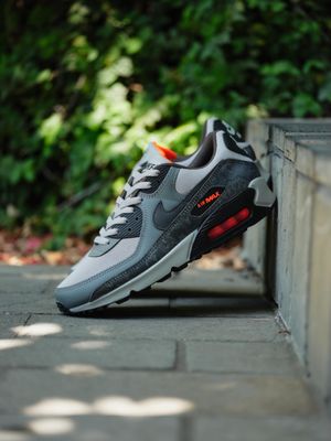 Image post by @atmos_japan on Instagram