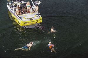 Image post by @malibuboats on Instagram
