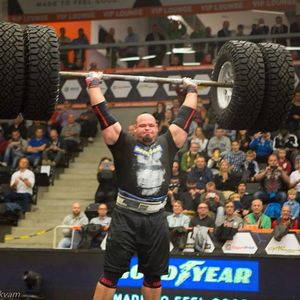 Image post by @shawstrength on Instagram