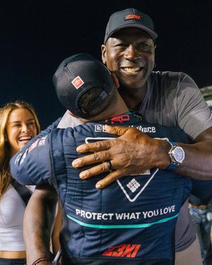 Image post by @bubbawallace on Instagram