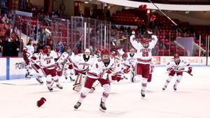 Image post by @HarvardWHockey on Twitter