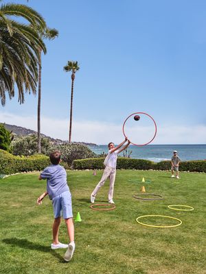 Image post by @montagelaguna on Instagram