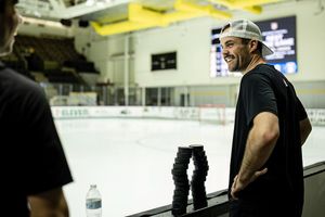 Image post by @bentleyhockey on Instagram