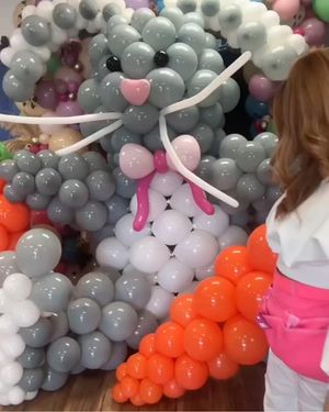 Image post by @majesticinglewoodpartyrentals on Instagram