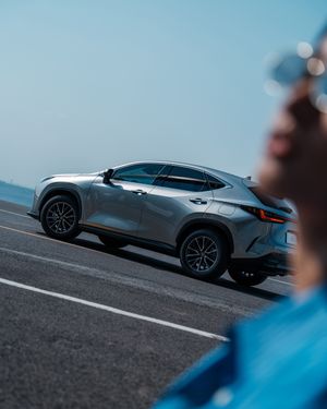 Image post by @discoverlexus on Instagram