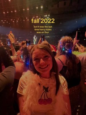 Video post by @emmagracehodges on TikTok