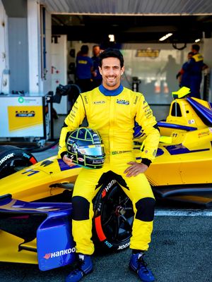 Image post by @lucasdigrassi on Instagram