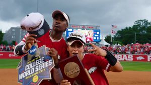 Video post by @RazorbackSB on Twitter