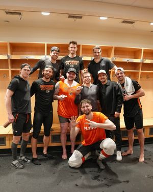 Image post by @NHLFlyers on Twitter