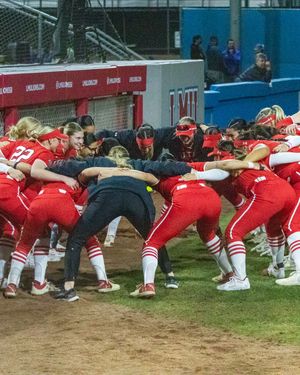Image post by @utahsoftball on Instagram