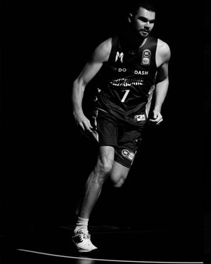 Image post by @isaachumphries7 on Instagram