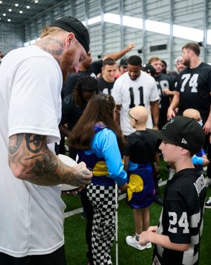 Image post by @raiders on Instagram