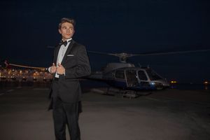 Image post by @menswearhouse on Twitter