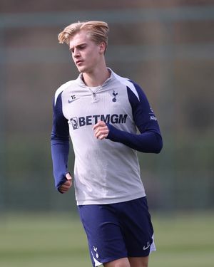 Image post by @TottenhamHotspur on Facebook