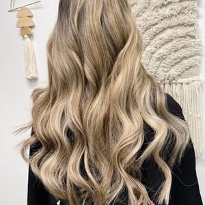 Image post by @srqhair on Instagram