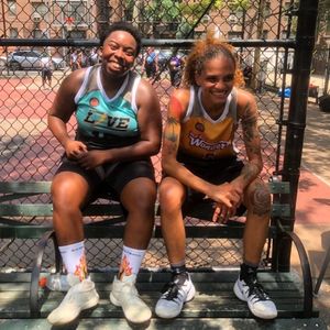Image post by @ladieswhohoop on Instagram