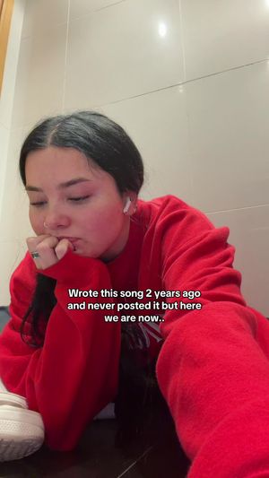 Video post by @laurenspencerspam on TikTok