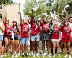 Image post by @uofscstudents on Instagram