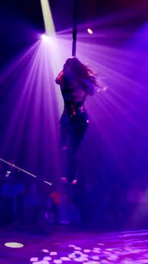 Image post by @madapple.cirquedusoleil on Instagram