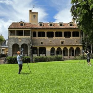 Image post by @deeringestate on Instagram