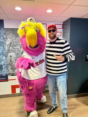 Image post by @SliderTheMascot on Twitter