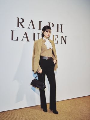 Image post by @harpersbazaarkorea on Instagram