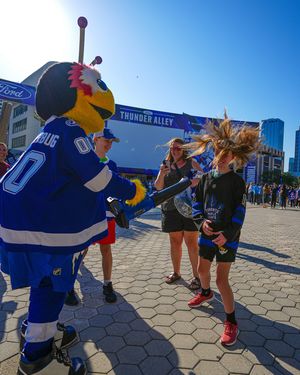 Image post by @thunderbugtbl on Instagram