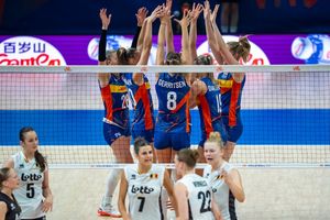 Image post by @volleybaldames on Instagram