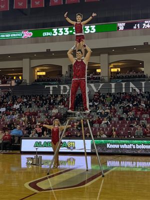 Image post by @troyathletics on Instagram