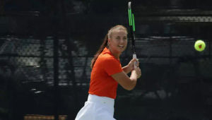 Image post by @UTRGVWmnsTennis on Facebook
