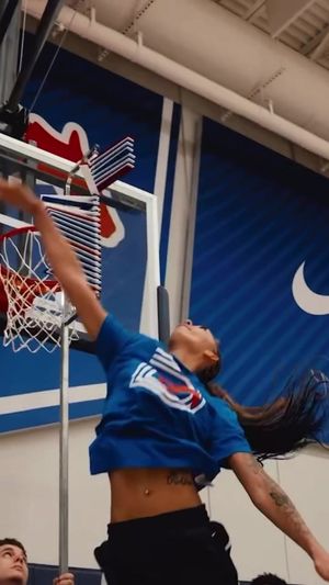 Video post by @marchmadnesswbb on TikTok