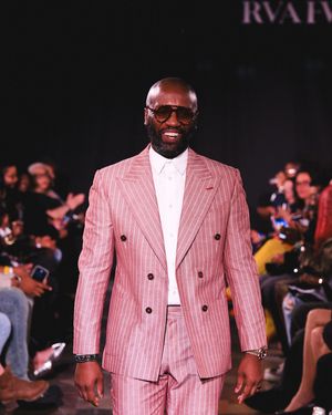 Image post by @thesuitbrother on Instagram