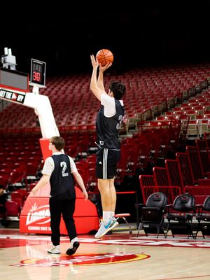 Image post by @urecarkansas on Instagram