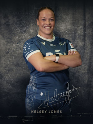 Image post by @salesharkswomen on Instagram
