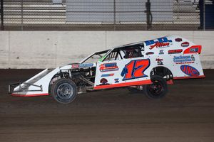 Image post by @wildwshootout on Facebook