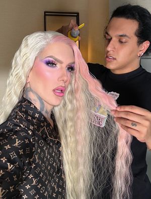 Image post by @JeffreeStar on Twitter