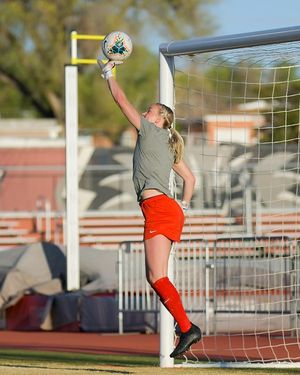 Image post by @unmlobowsoccer on Instagram