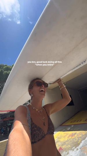 Video post by @b r o o k e🦈 on Facebook