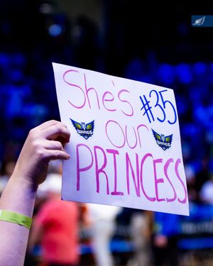 Image post by @DallasWings on Twitter
