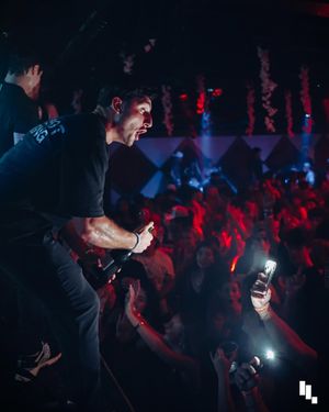 Image post by @shotbycarm on Instagram