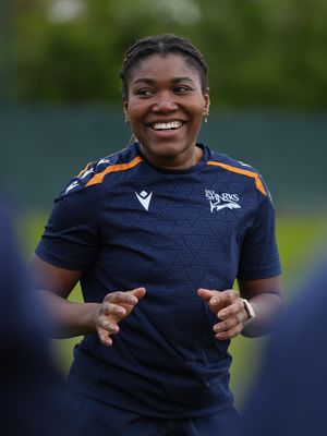 Image post by @salesharkswomen on Instagram