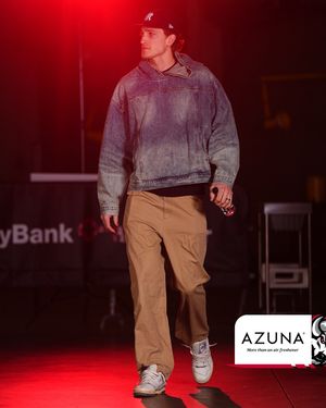 Image post by @buffalosabres on Instagram