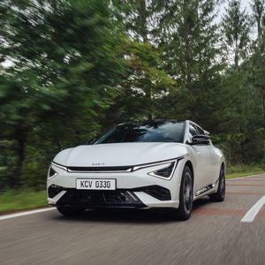 Image post by @kia.worldwide on Instagram