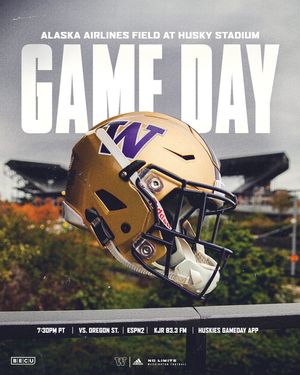 Image post by @uw_football on Instagram