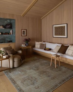 Image post by @shoppeamberinteriors on Instagram