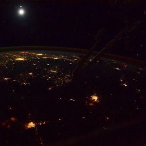 Image post by @iss on Instagram