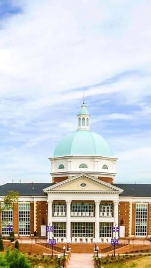 Image post by @hpuadmissions on Instagram